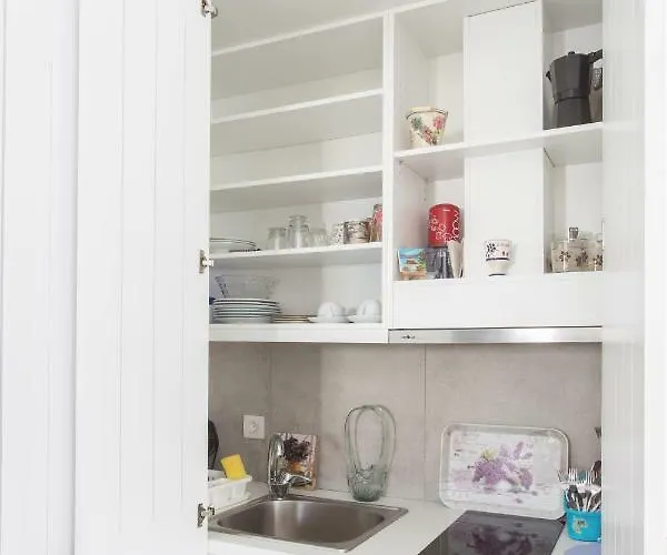 Klery - 5 Apartamento Naousa